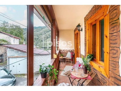 Casa en venta en Calle Villandio, nº 38 D