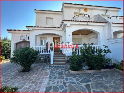 Casa pareada en venta en Santa Olalla