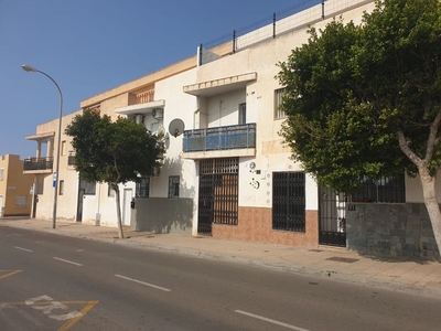 Duplex en venta en Retamar de 158 m²