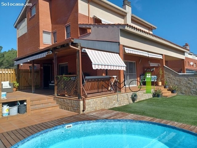 Espectacular casa en Parets del Vallés con piscina y jardín