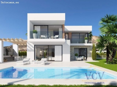 Exclusiva Villa Moderna de 4 Dormitorios en Finestrat, Alicante