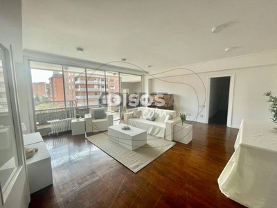 Piso en venta en Avenida de Bayona, 4