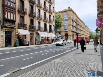 Piso en venta en Calle de San Martín, cerca de Calle de Easo