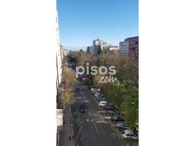 Piso en venta en Canovas