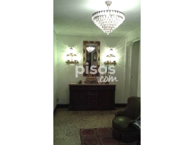 Piso en venta en Casco Viejo