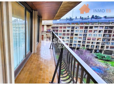 Piso en venta en Plaza del Txofre, 22