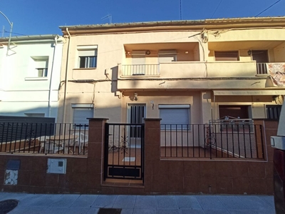 Unifamiliar en venta en Ibi de 69 m²