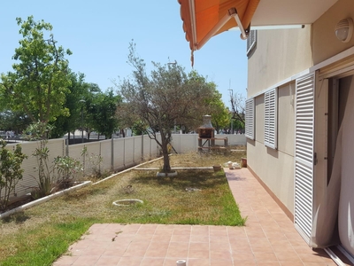 Venta de vivienda con piscina y terraza en Calafell Poble, Ciutat Jardi Bonanova