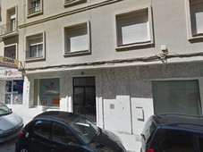 Venta Piso Algeciras. Piso de tres habitaciones en Agentes Comerciales. Primera planta