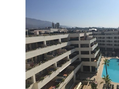 VENTA DE ATICO EN HOTEL GUADALPIN, MARBELLA. 1 DORMITORIO, SOLÁRIUM Y VISTAS AL MAR