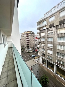 Alquiler de piso en Areal – Zona Centro de 2 habitaciones con terraza y garaje