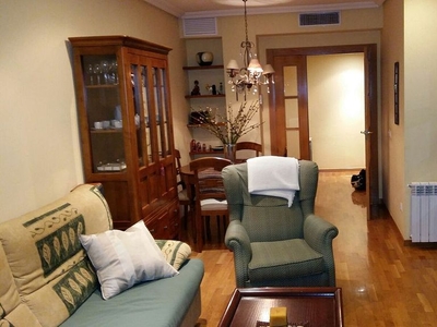 Alquiler de piso en Juan de Borbón - La Flota de 3 habitaciones con garaje y muebles