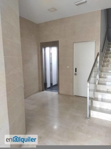 Alquiler piso terraza y ascensor L'olivereta