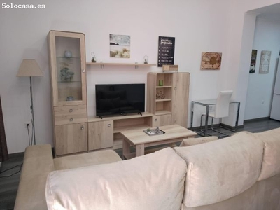 APARTAMENTO EN AVENIDA DEL AEROPUERTO CON DOS BAÑOS!!!!