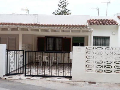 Casa adosada en venta en Les Bassetes-El Marjal, Dénia
