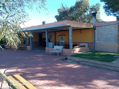 Casa con terreno en Cañadas de San Pedro