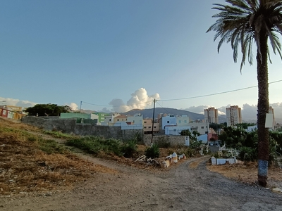 Inversores, Solar Urbano en Santa Cruz de Tenerife Venta Los Gladiolos
