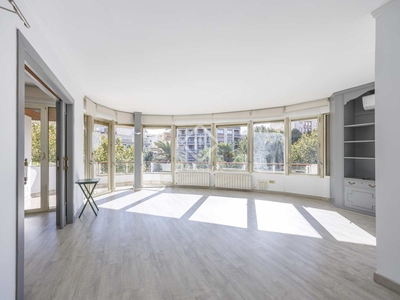 Piso de 159m² con 6m² terraza en alquiler en Gran Vía