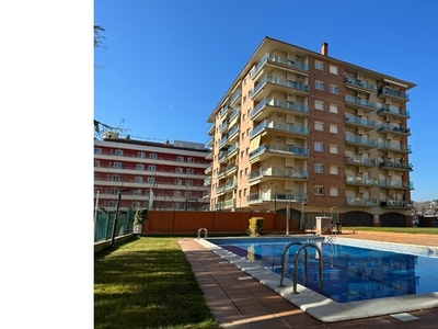 APARTAMENTO CON PISCINA COMUNITÁRIA