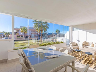 Apartamento en venta en Doña Julia, Doña Julia Golf