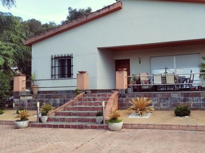 Casa o chalet de alquiler en Almodóvar del Campo