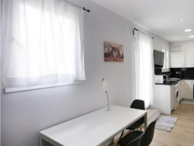 Habitaciones en apartamento de 5 dormitorios en Gràcia, Barcelona