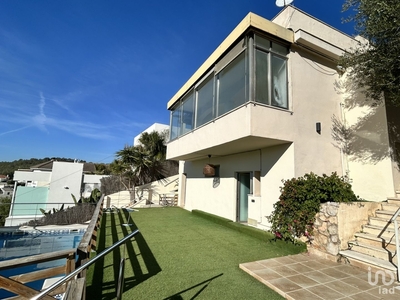 Casa 4 habitaciones de 148 m² en Sitges (08870)
