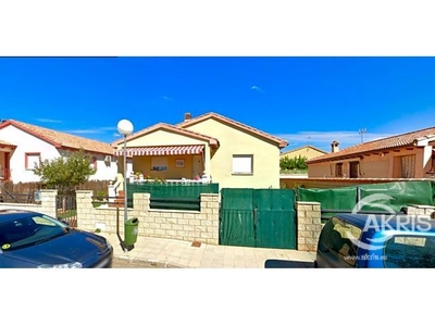 Casa / Chalet en venta en Burguillos de Toledo de 244 m2