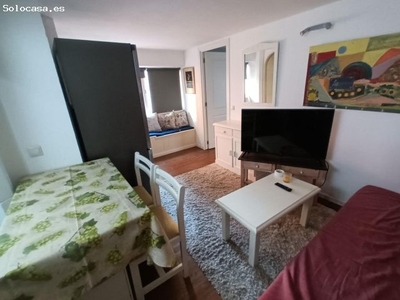 CÉNTRICO APARTAMENTO AMUEBLADO. NO CONTACTAR POR TELEFONO.