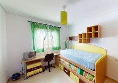 Apartamento con 2 habitaciones amueblado con calefacción, aire acondicionado y vistas a la montaña en Murcia