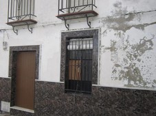 Venta Chalet en Calle La Llave Aguilar de La Frontera. Con terraza 153 m²
