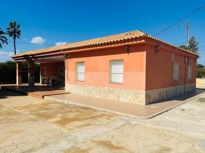 Chalet en Santa Pola