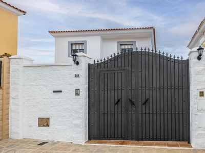 Chalet en venta en Bollullos de la Mitación, Sevilla