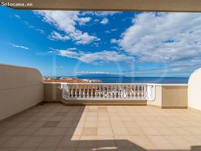 Exclusivo apartamento con impresionantes vistas al mar en el complejo Gigansol