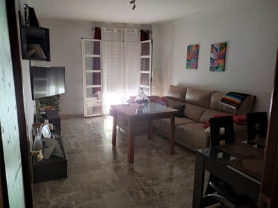 Habitaciones en C/ Antonio Eulate, Lucena por 200€ al mes