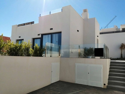 Polop villa en venta