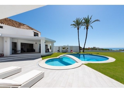 VILLA EN VENTA EN MARBELLA