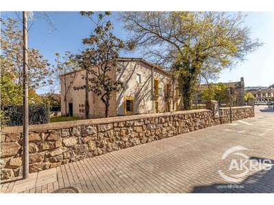 CASA A REHABILITAR en venta en el centro de Collado Villalba