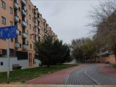 Piso de tres habitaciones 80 m², Casablanca-Montecanal-Valdespartera, Zaragoza