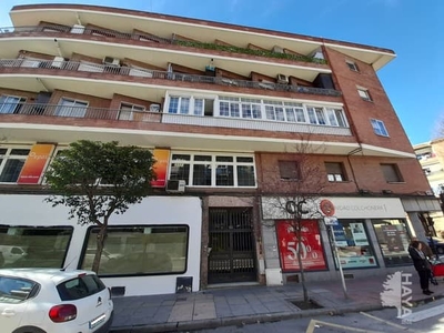 Piso en venta en Avenida Juan De La Cierva, 4º, 28901, Getafe (Madrid)