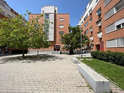 Piso en venta en CALLE GAVIA SECA, Casco Histórico de Vallecas, Villa de Vallecas