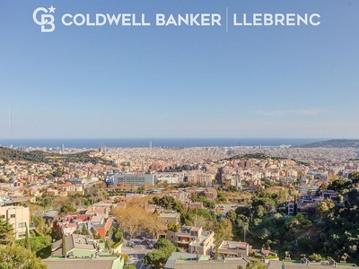 Alquiler de piso en Sant Gervasi - La Bonanova de 2 habitaciones con terraza y piscina