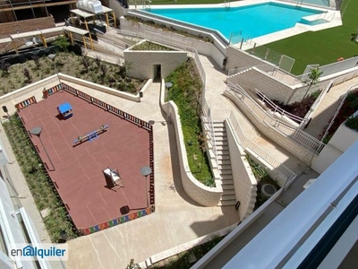 Alquiler piso amueblado piscina Estepona pueblo