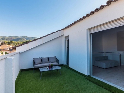 Ático en venta en Alberca de 4 habitaciones con terraza y garaje