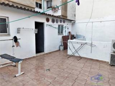 Casa unifamiliar 4 habitaciones, Zona Avinguda al Vedat, Torrent (València)