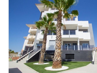 Magní­fico apartamento entre el mar y el golf!