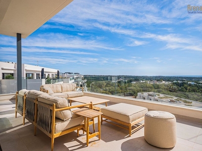 Venta de ático en Campos de Golf - Villa Martin - Los Dolses de 3 habitaciones con terraza y piscina