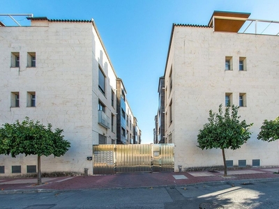 Venta de piso en Juan de Borbón - La Flota de 2 habitaciones con garaje y balcón
