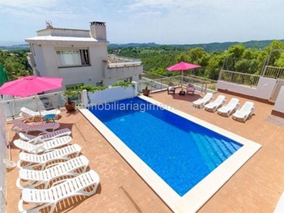 Venta Casa unifamiliar Lloret de Mar. Buen estado 450 m²