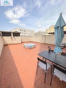 Alquiler de piso en San Juan de Alicante/Sant Joan d´Alacant de 4 habitaciones con terraza y balcón
